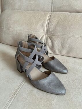 Eileen Fisher Silver Leather Suede Classy Strappy Block Heel Pump